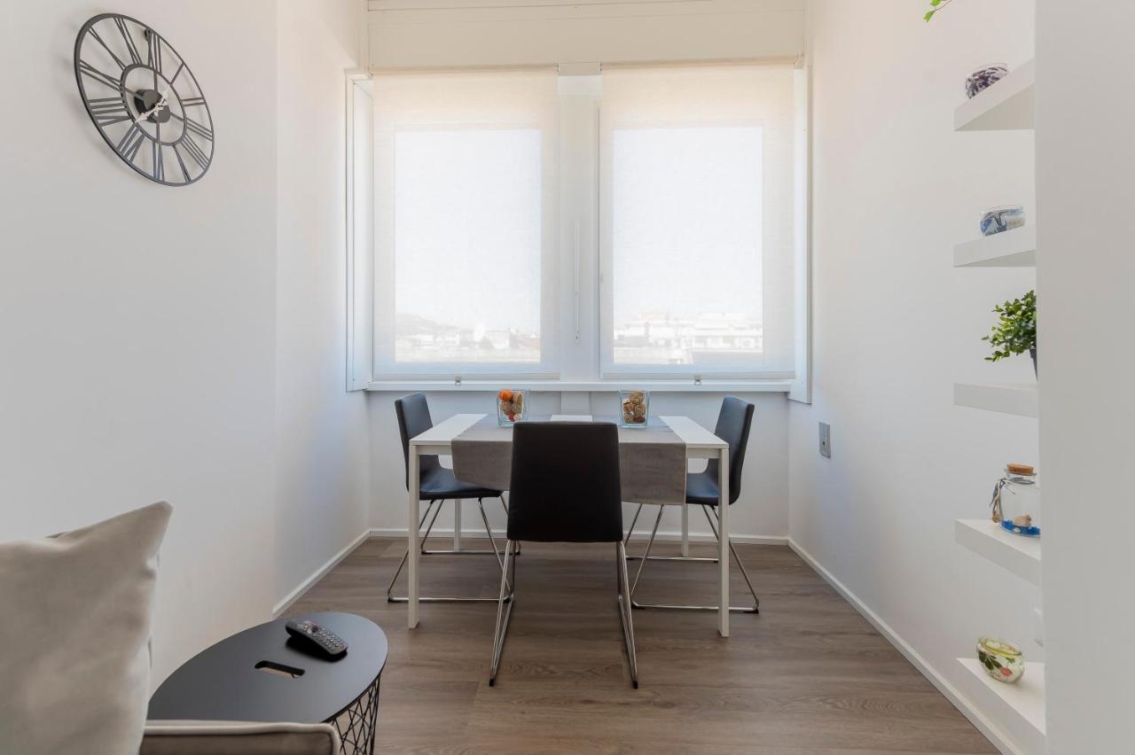 Piazza Salotto & Stazione Comfy Apartment Pescara Exterior foto