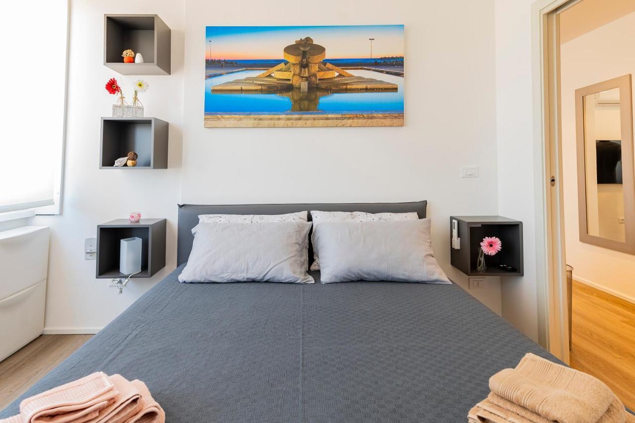 Piazza Salotto & Stazione Comfy Apartment Pescara Exterior foto